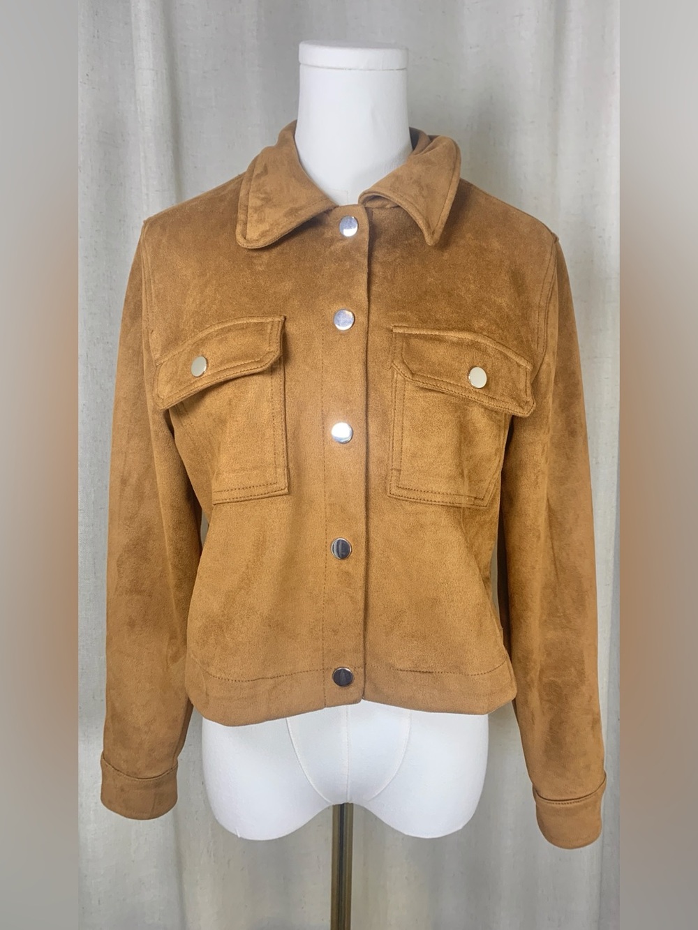 1 Sun Set Lane Size Small Camel Faux Suede Snap Front Jacket - Picture 3 of 7